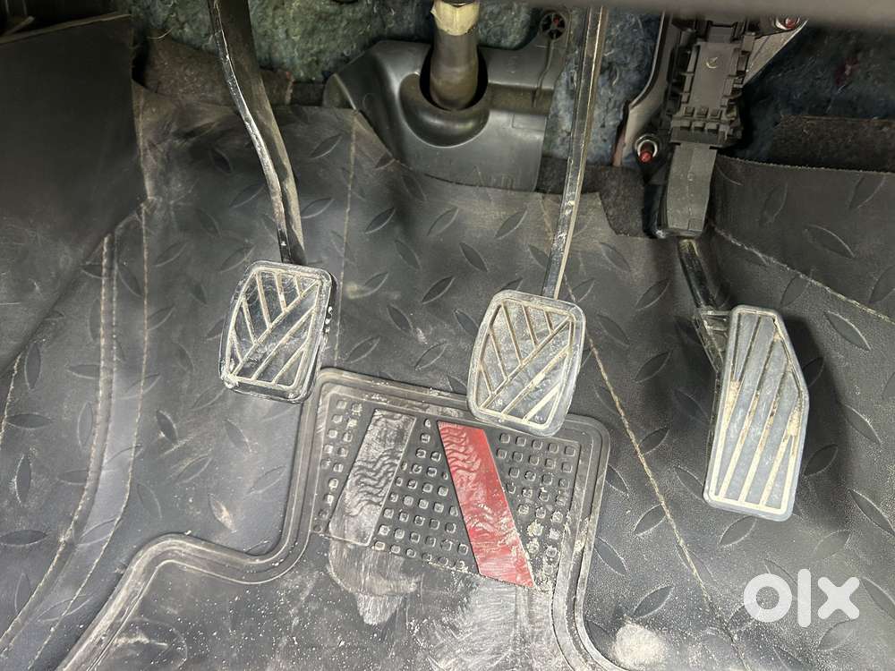 Maruti Suzuki Swift 1.2 Vxi (o), 2023, Petrol