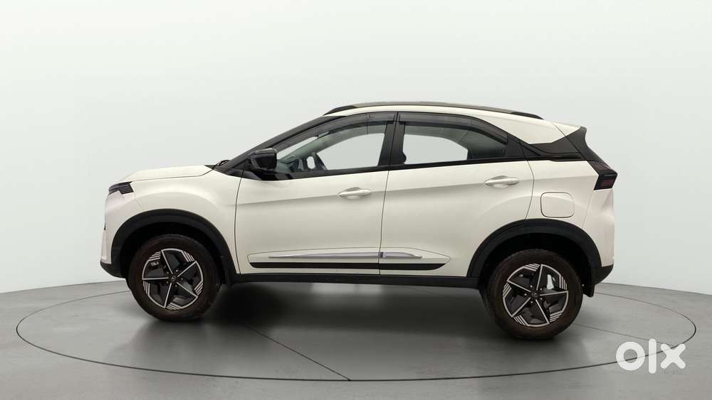 Tata Nexon Creative Plus S 1.2 Revotron Petrol 6 Mt, 2023, Petrol