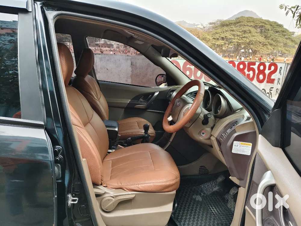 Mahindra Xuv500 2014 Diesel 95000 Km Driven