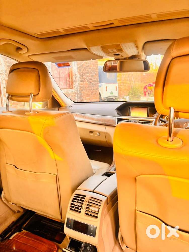 Mercedes-benz Luxury 2012 Car
