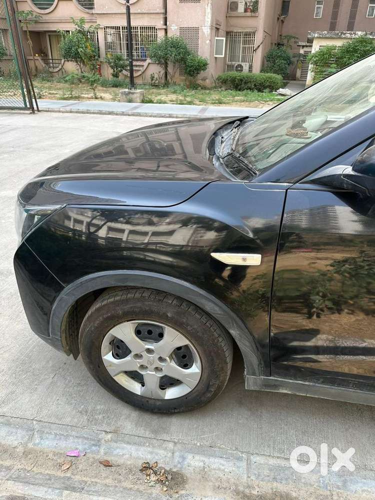 Mahindra Xuv300 2021 Petrol Well Maintained