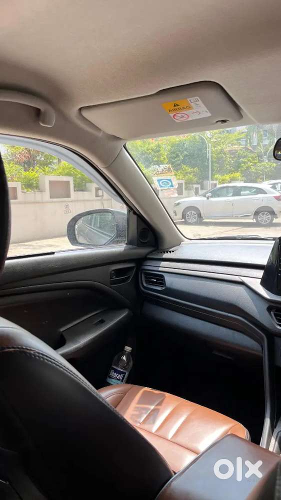 Maruti Suzuki Brezza 2023 Cng & Hybrids 32000 Km Driven Mh14