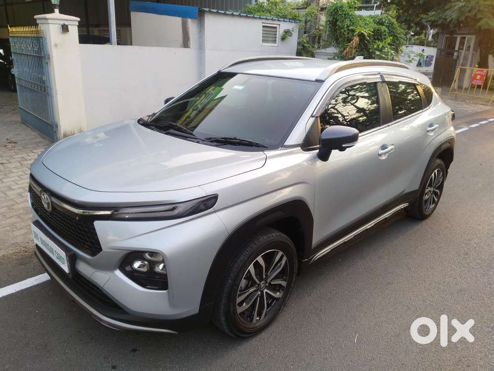 Toyota Urban Cruiser Taisor V 1.0 Petrol Mt, 2024, Petrol