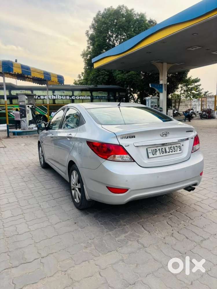 Hyundai Verna Fluidic 1.6 Vtvt Sx, 2012, Petrol