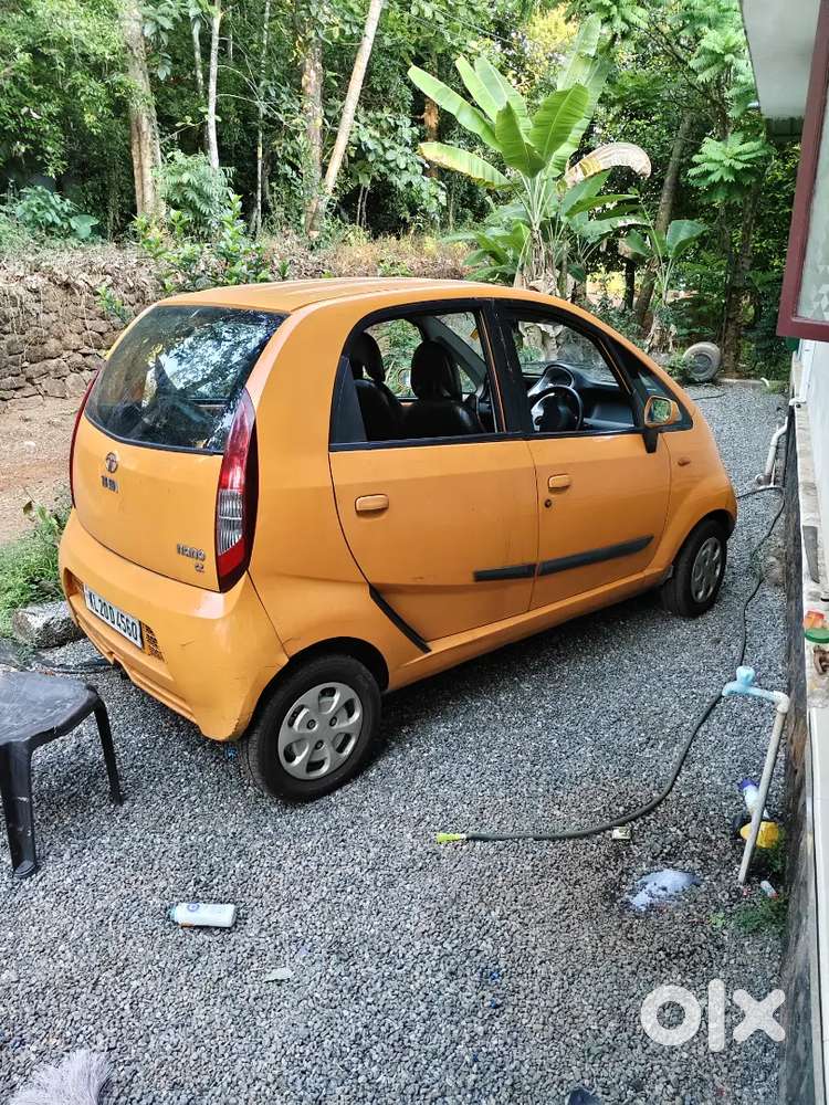 Tata Nano Petrol Xe 2012