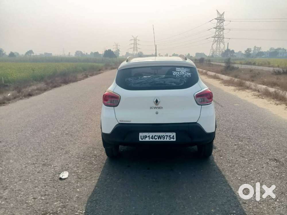 Kwid Rxt 4 Power Window , Good Canditian , Company Fitted Music System