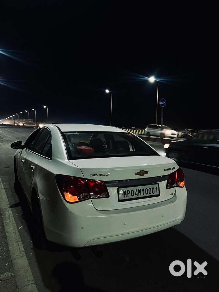 Chevrolet Cruze 2011 Diesel 86000 Km Driven