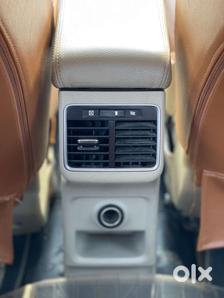 Maruti Suzuki Ciaz 1.5 Alpha Shvs Amt, 2019, Petrol