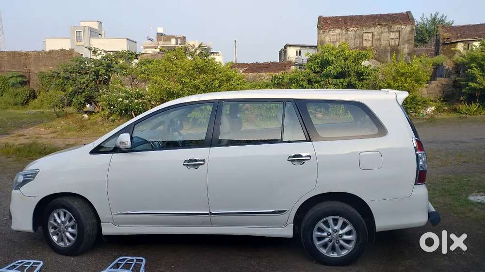 Toyota Innova Vx Diesel 2015