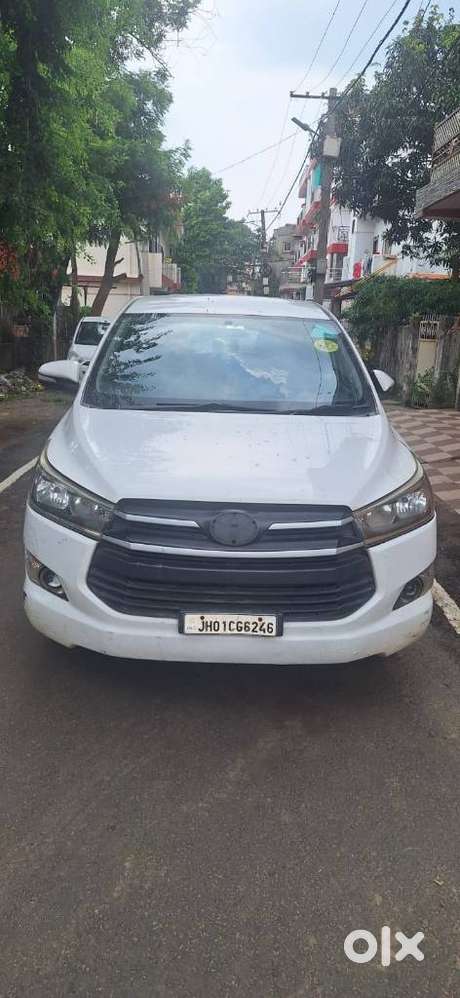 Toyota Innova Crysta G 8 Str, 2017, Diesel