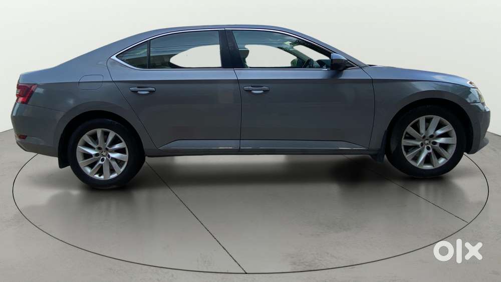 Skoda Superb Lk 1.8 Tsi At, 2018, Petrol