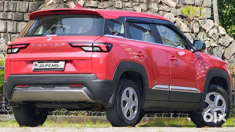 Maruti Suzuki Brezza, 2023, Petrol