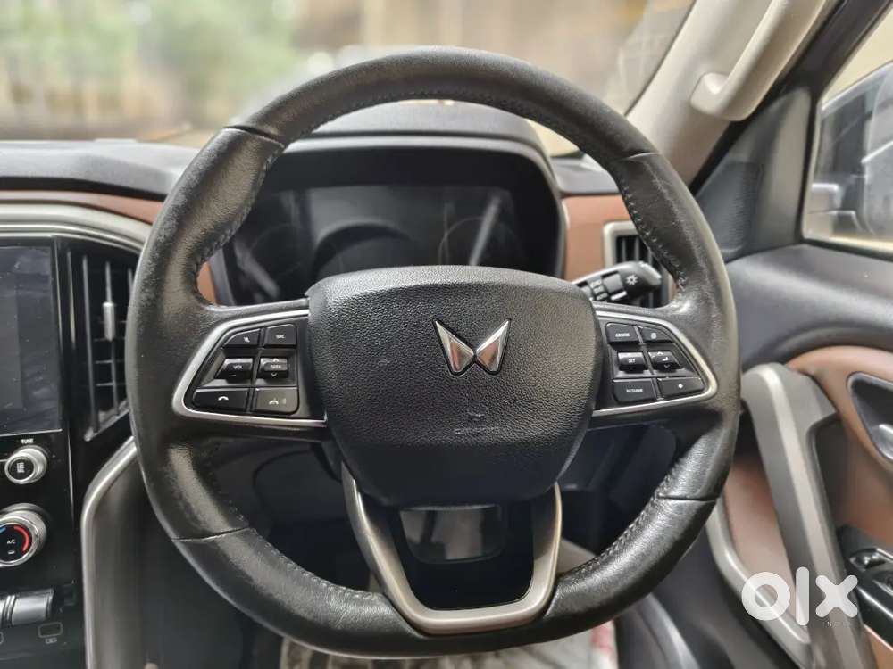 Mahindra Scorpio N Top Model