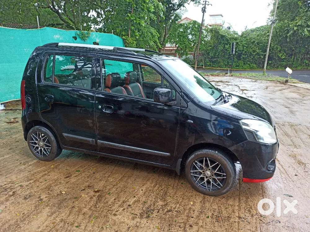 Maruti Suzuki Wagon R 1.0 2011 Petrol Good Condition Top Model