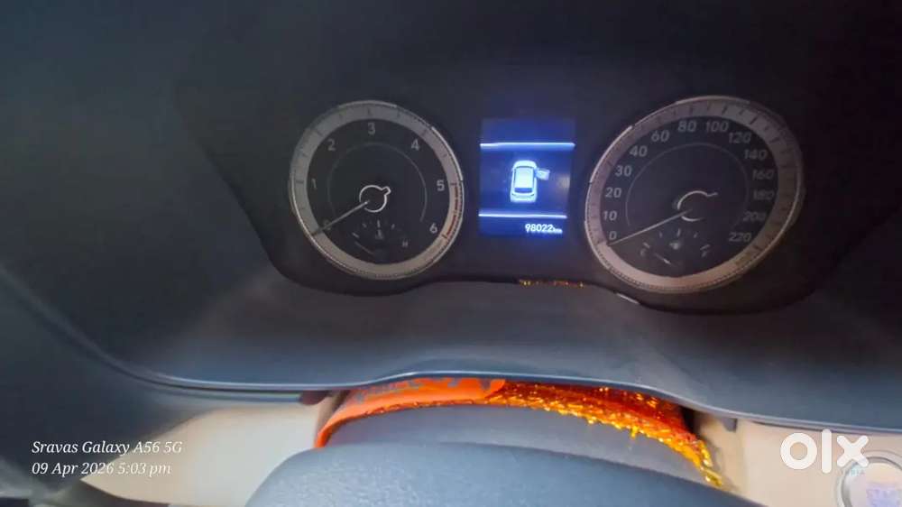 Hyundai Venue Diesel Sx(o) Duel Top End Model