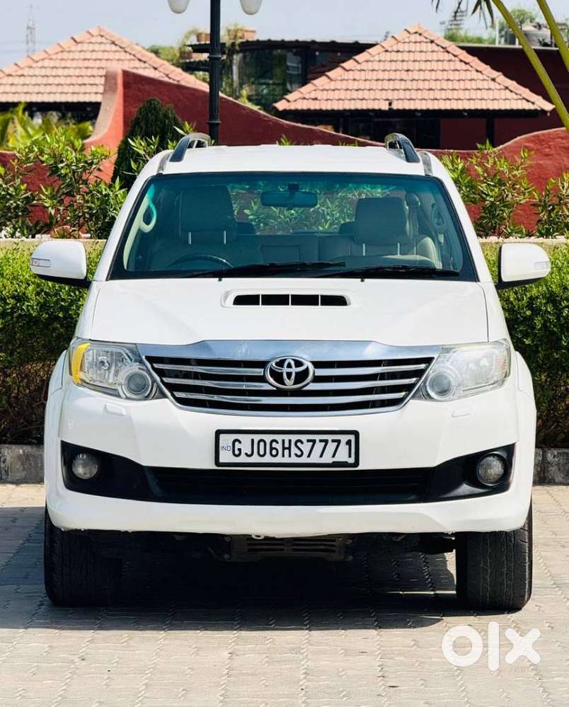 Toyota Fortuner 3.0 4x2 Automatic, 2014, Diesel