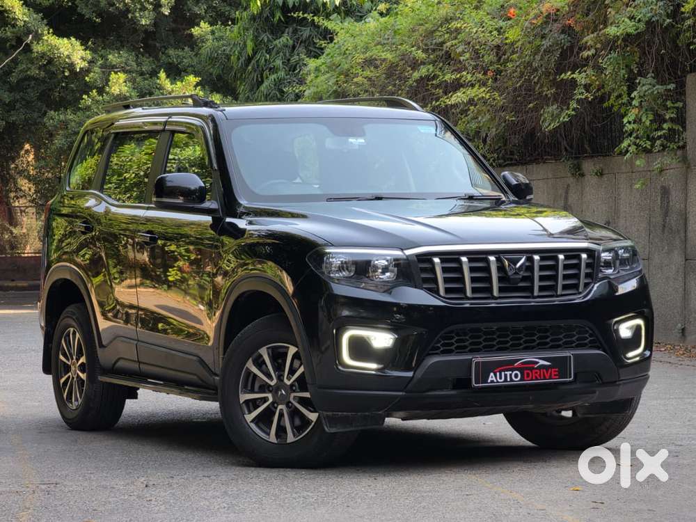 Mahindra Scorpio-n 2.0 Z4 Petrol At 7 Str, 2024, Petrol