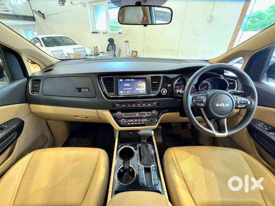 Kia Carnival Prestige, 2022, Diesel
