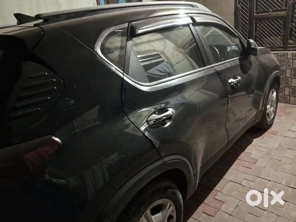 Kia Sonet 1.0 Htk 2023
