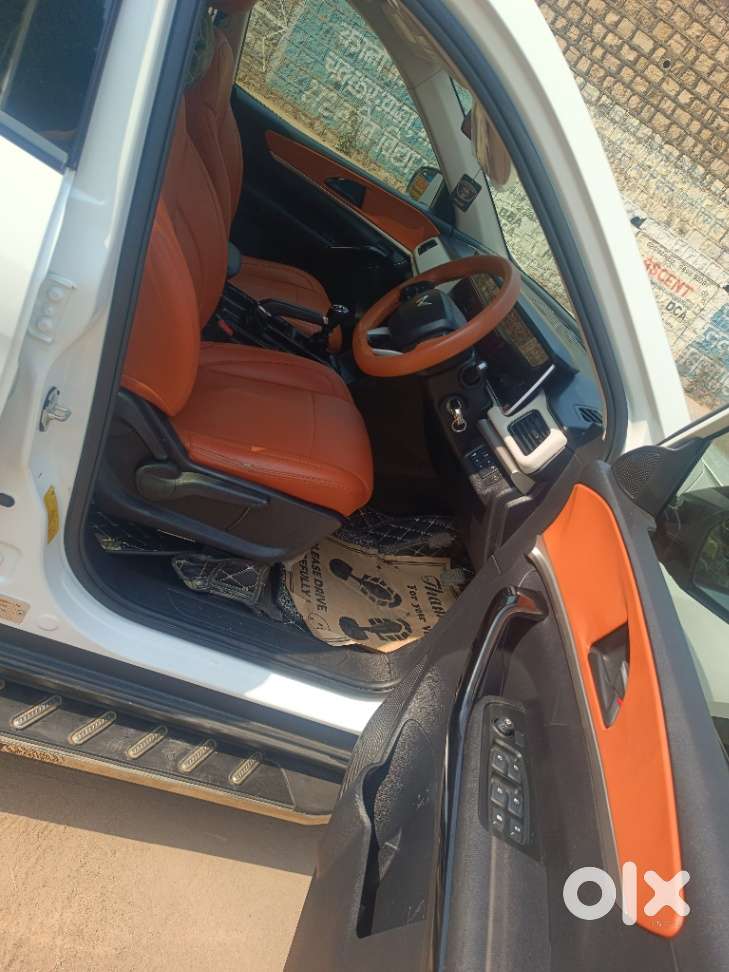 Mahindra Xuv700 2.2 Ax 5 Diesel Mt Str, 2022, Diesel