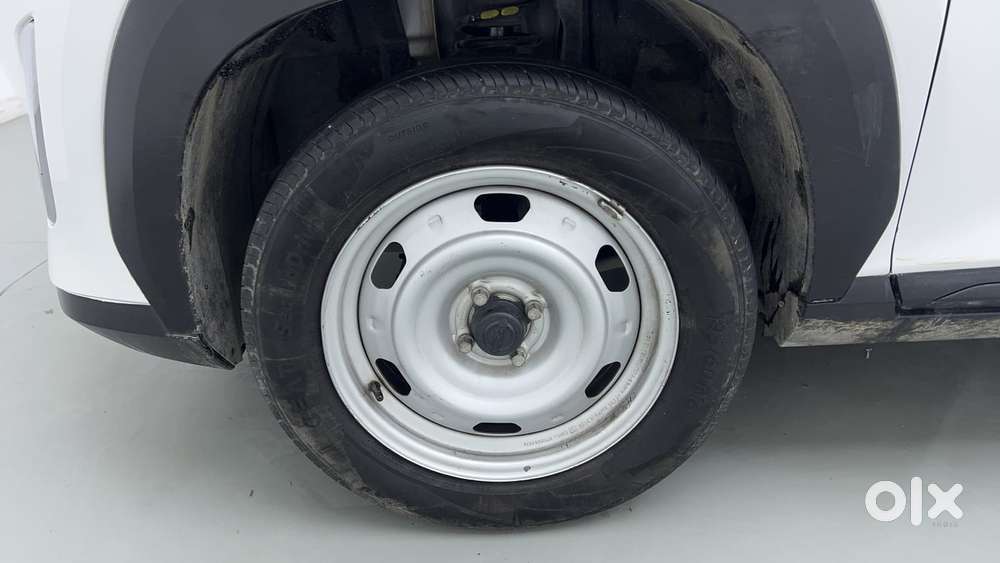 Nissan Magnite 1.0 Xe, 2023, Petrol