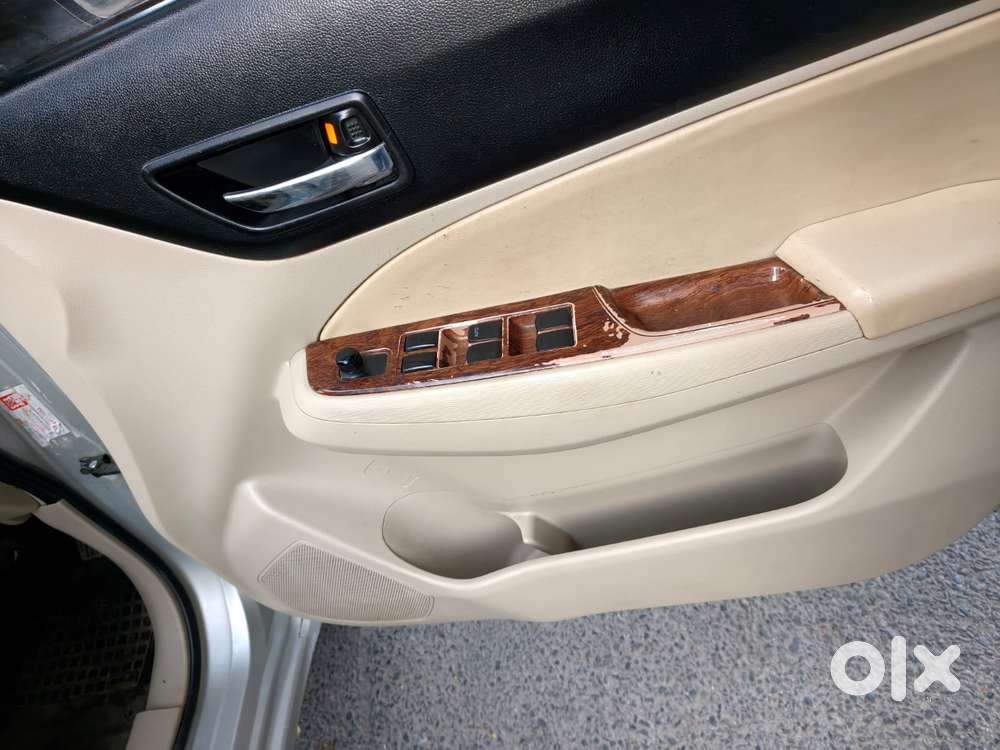 Maruti Suzuki Swift Dzire Vxi At Optional, 2017, Cng & Hybrids