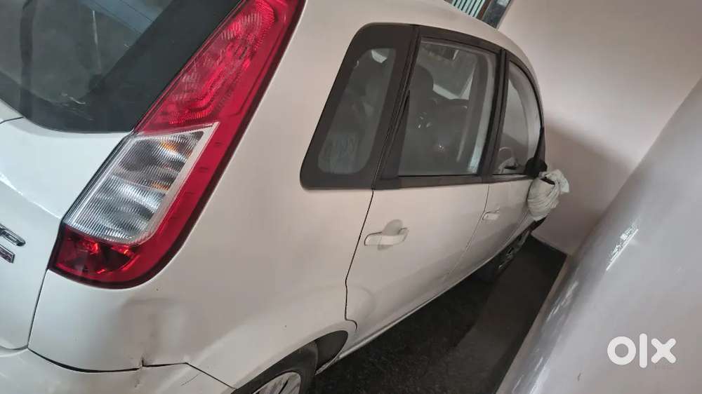 Ford Figo 2014 Diesel 80000 Km Driven