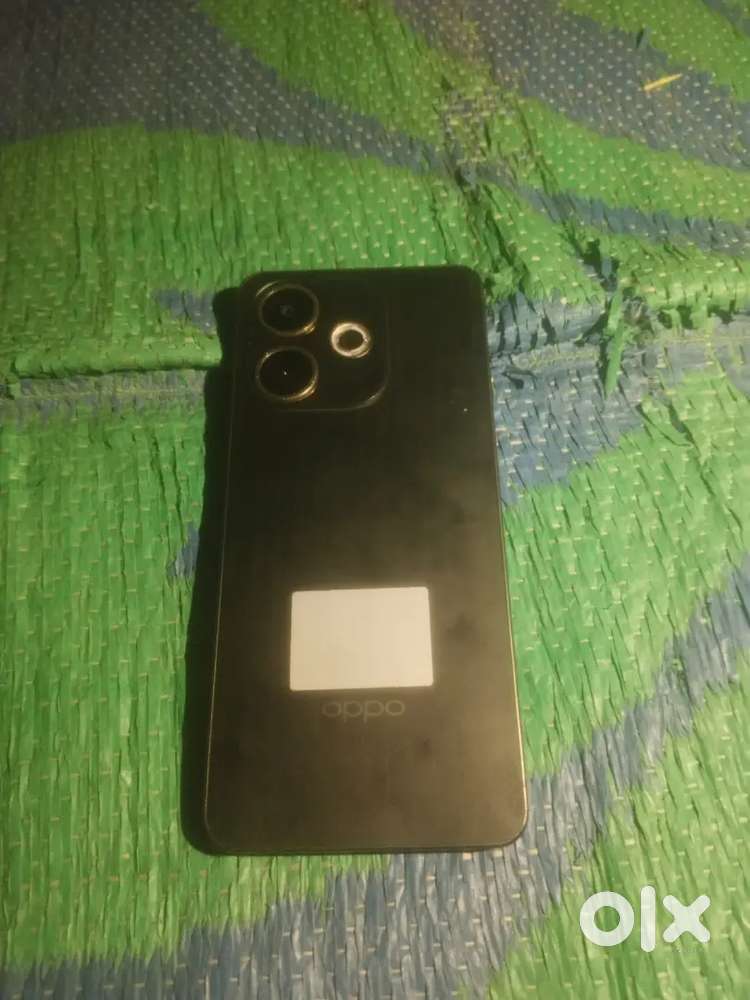 8 GB RAM 128 GB INTERNAL