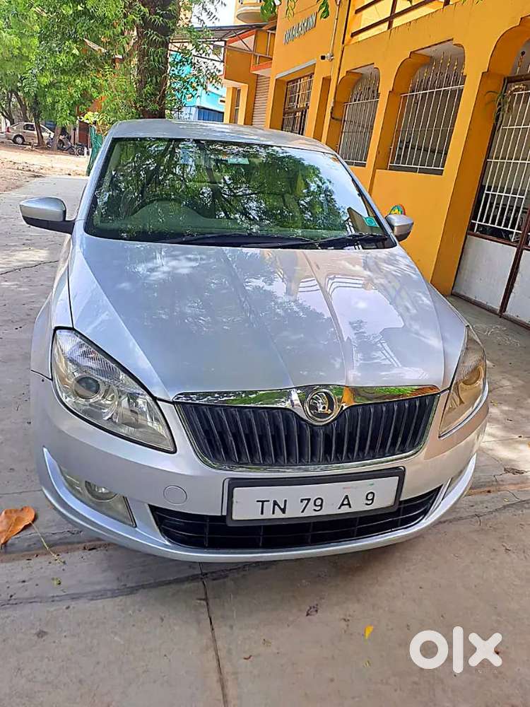 Skoda Rapid Elegance 2014 Diesel Manual