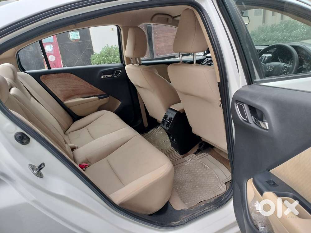 Honda City I-vtec V, 2018, Petrol