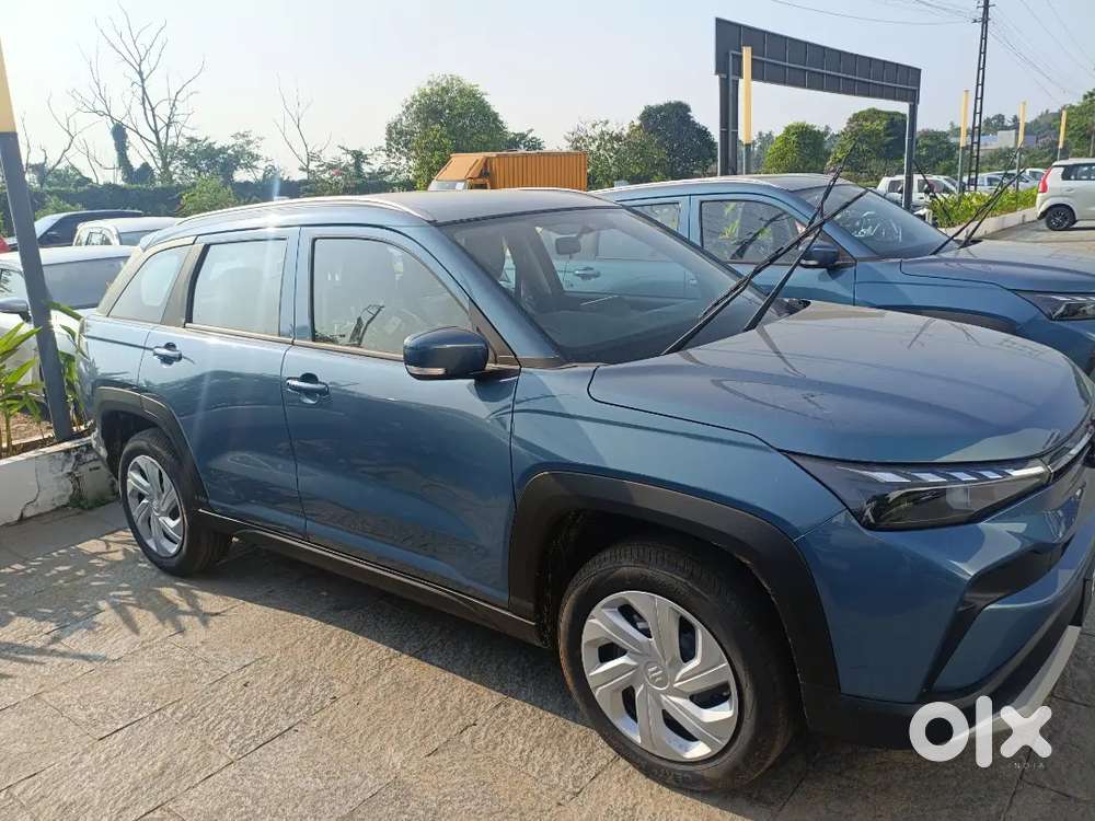 Maruti Suzuki Victoris 2025 Petrol 10 Km Driven