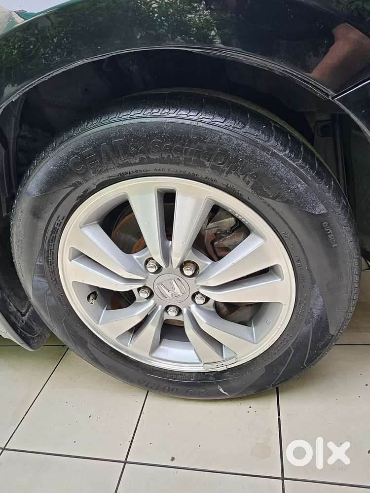Honda Accord 2.4 Elegance Manual, 2012, Petrol