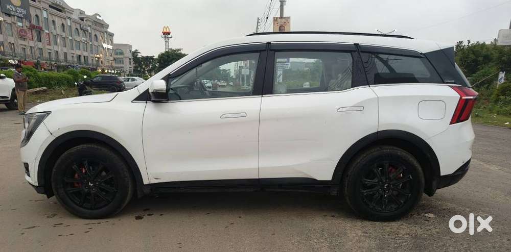 Mahindra Xuv700 2.2 Ax 7 Diesel Mt Str, 2024, Diesel