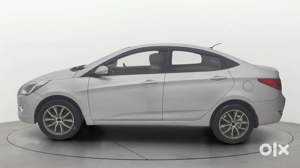 Hyundai Verna 1.4 Vtvt, 2015, Petrol