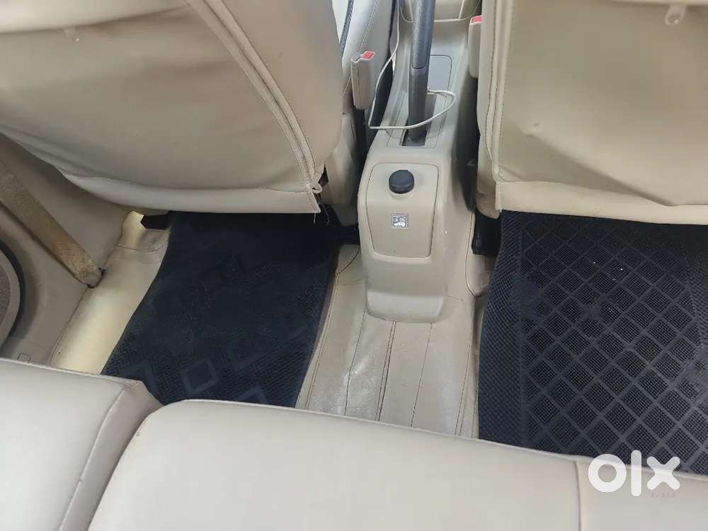 Pure Petrol Maruti Suzuki Ertiga 2021 Dec Vxi Shvs Manual
