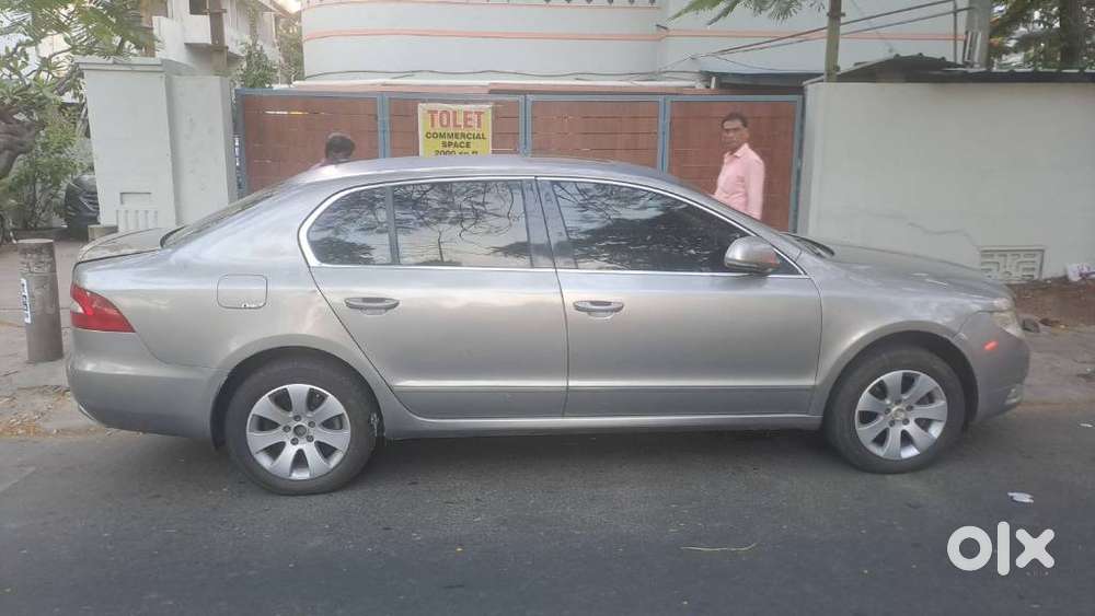 Skoda Superb 2008-2013 Elegance 1.8 Tsi At, 2010, Petrol