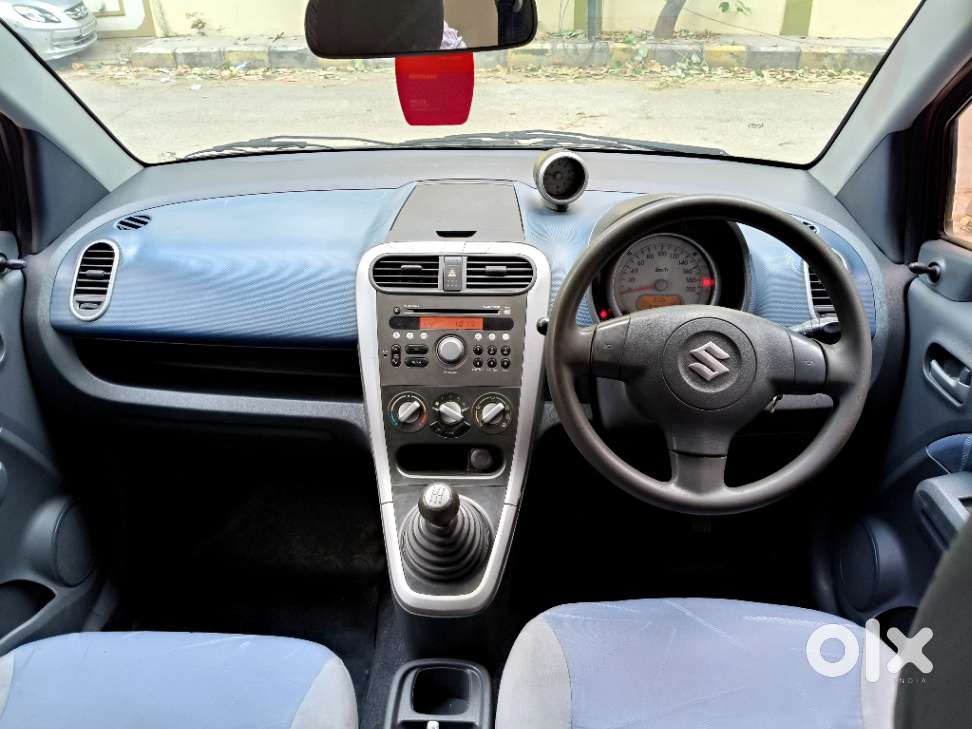 Maruti Suzuki Ritz Vxi, 2010, Petrol