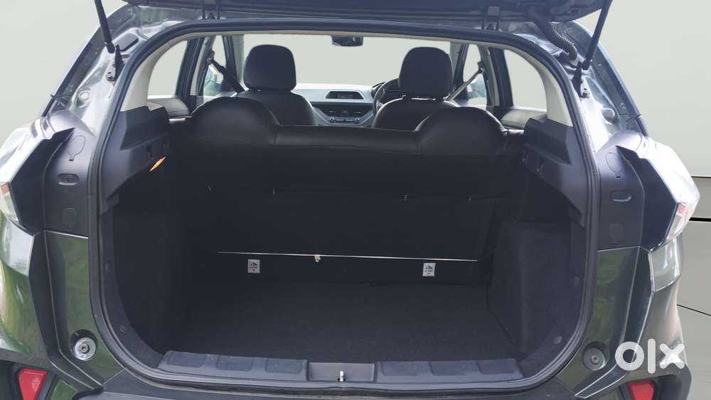 Tata Nexon 1.5 Revotorq Xma Amt (s), 2022, Diesel