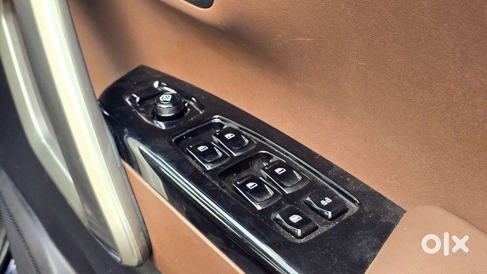 Mahindra Scorpio-n 2.2 Z6 Diesel At 7 Str, 2024, Diesel