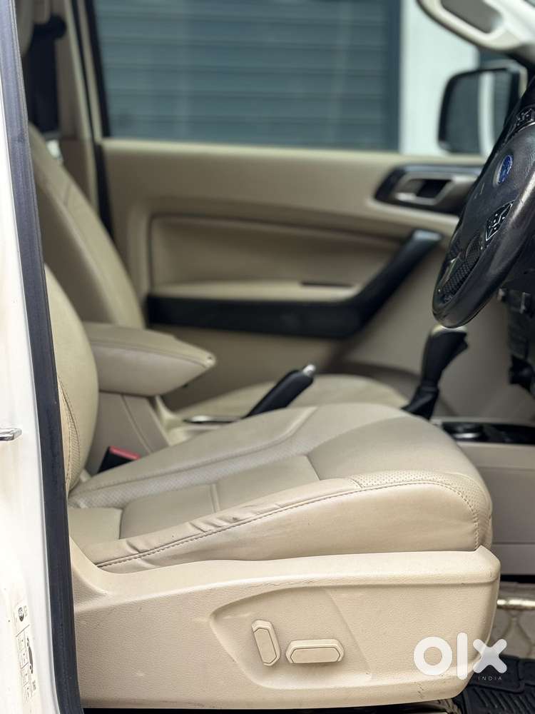 Ford Endeavour 3.2 Trend At 4x4, 2016, Diesel