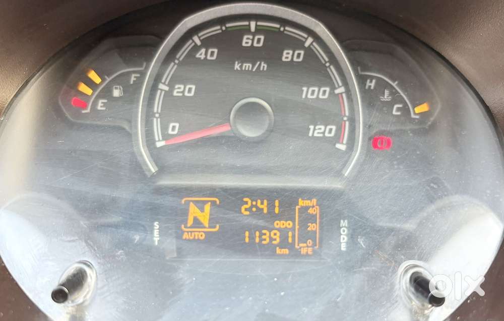 Tata Nano Xta, 2017, Petrol