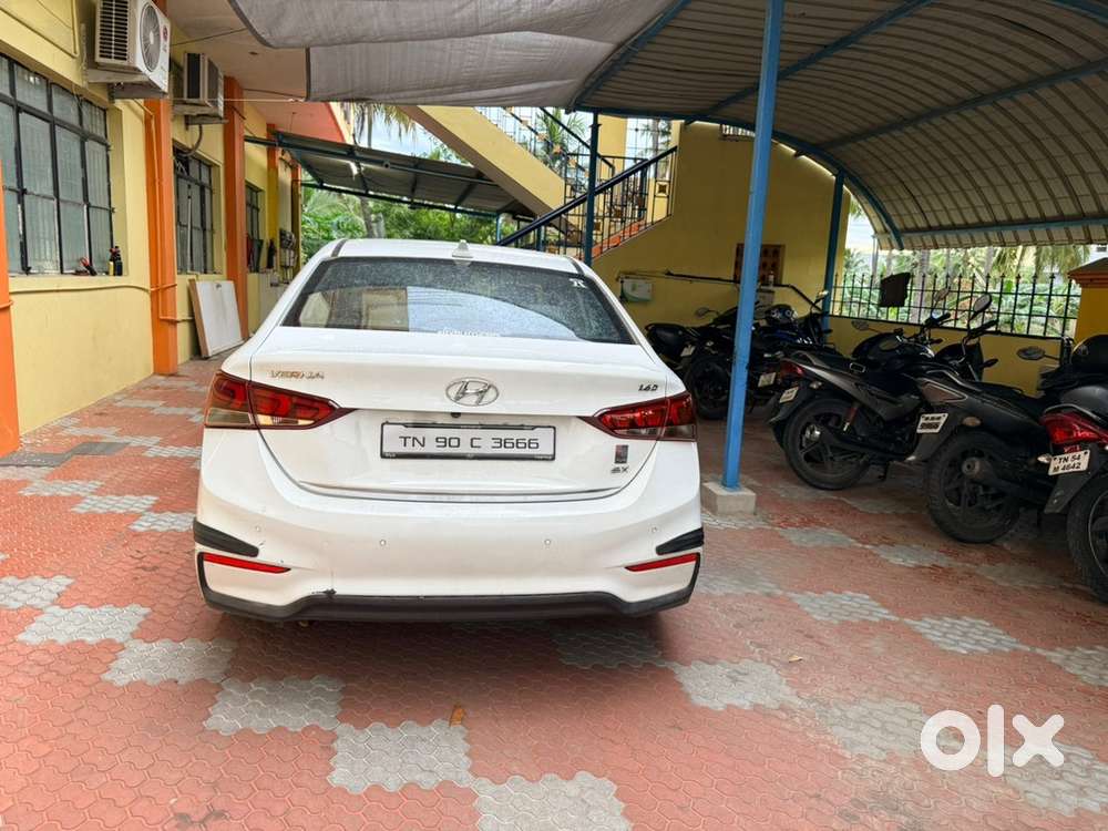 Hyundai Verna 2017 Diesel Well Maintained Top End