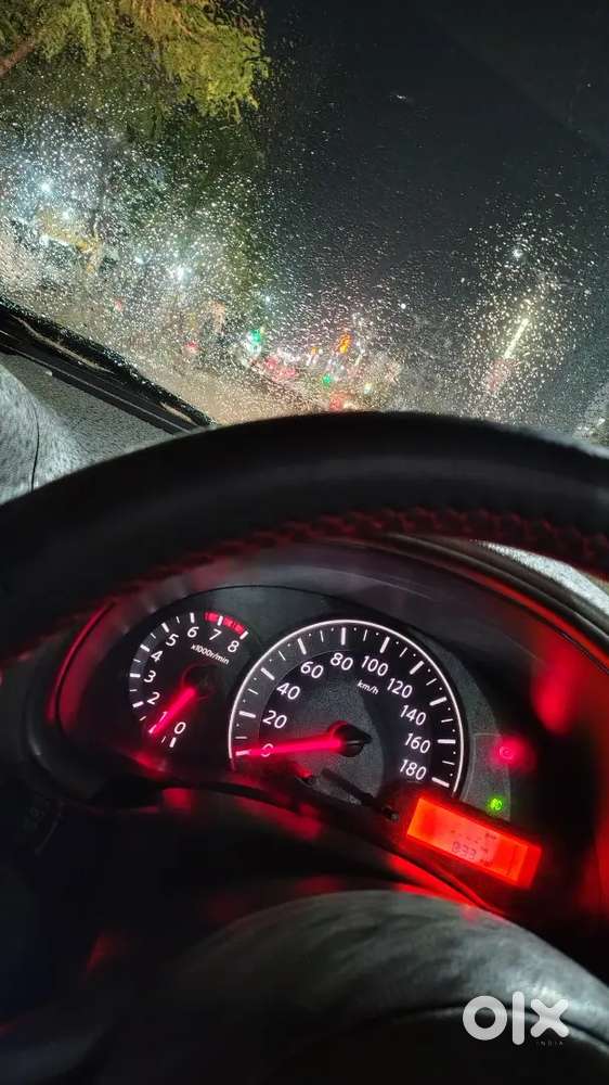 Nissan Micra 2011 Petrol 130000 Km Driven