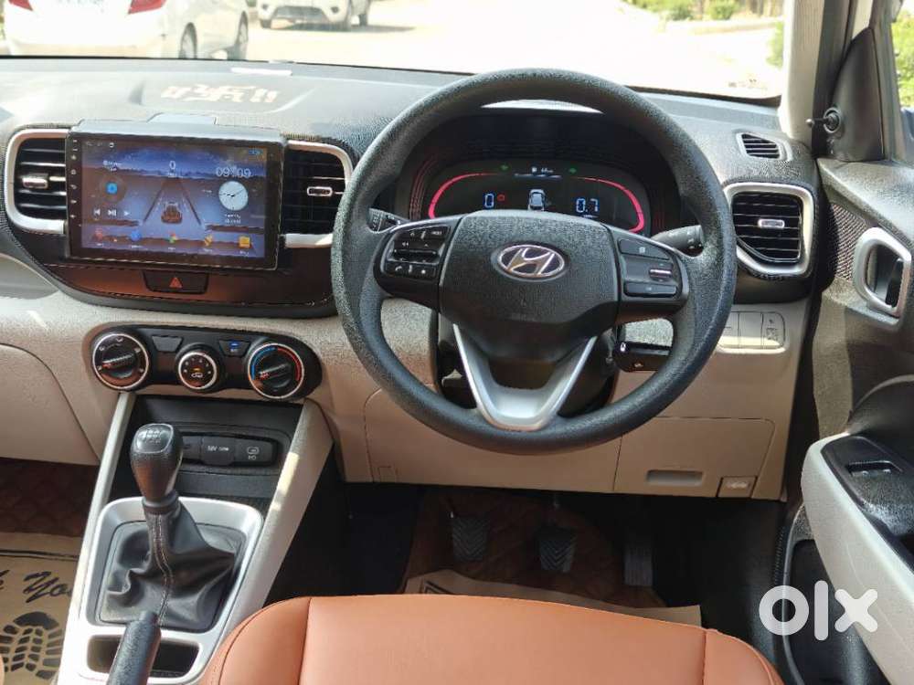 Hyundai Venue E 1.2 Petrol, 2023, Petrol