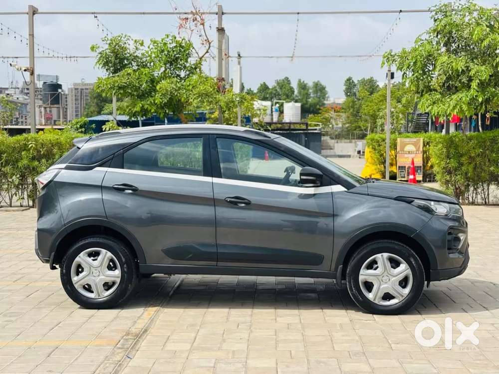 Tata Nexon 1.2 Revotron Xm (s), 2021, Petrol