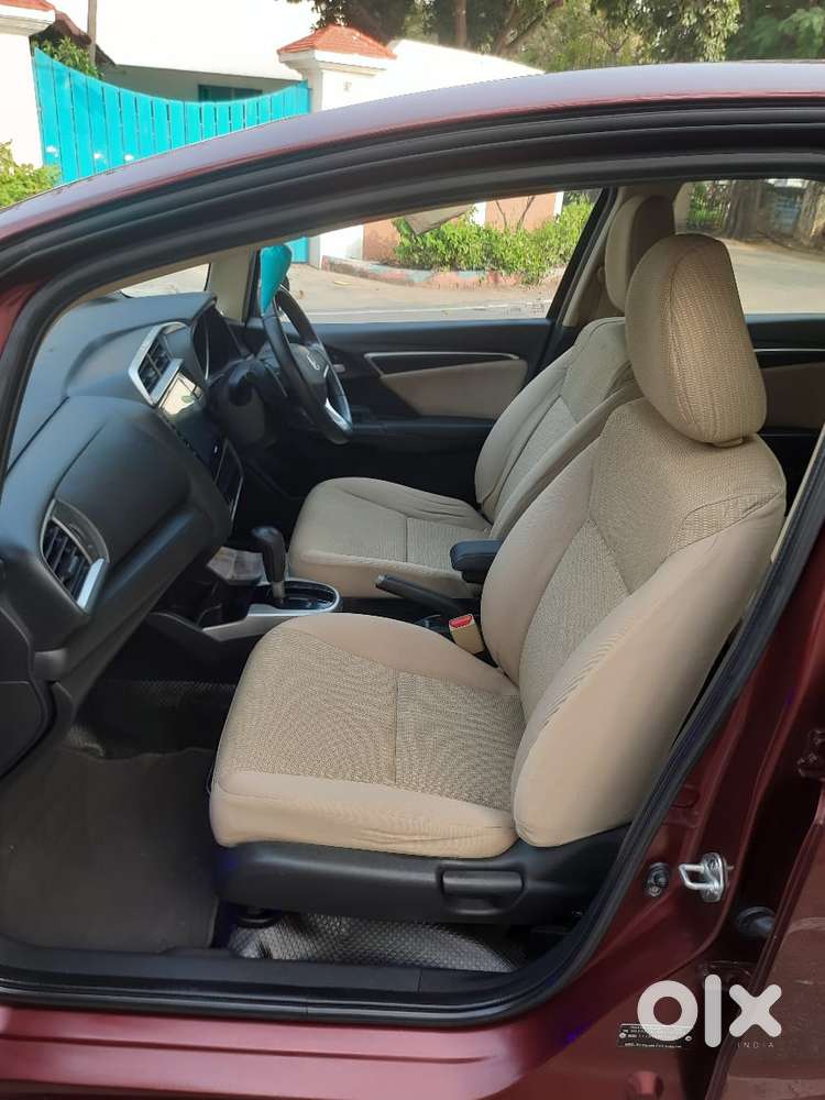 Honda Jazz V Cvt, 2017, Petrol