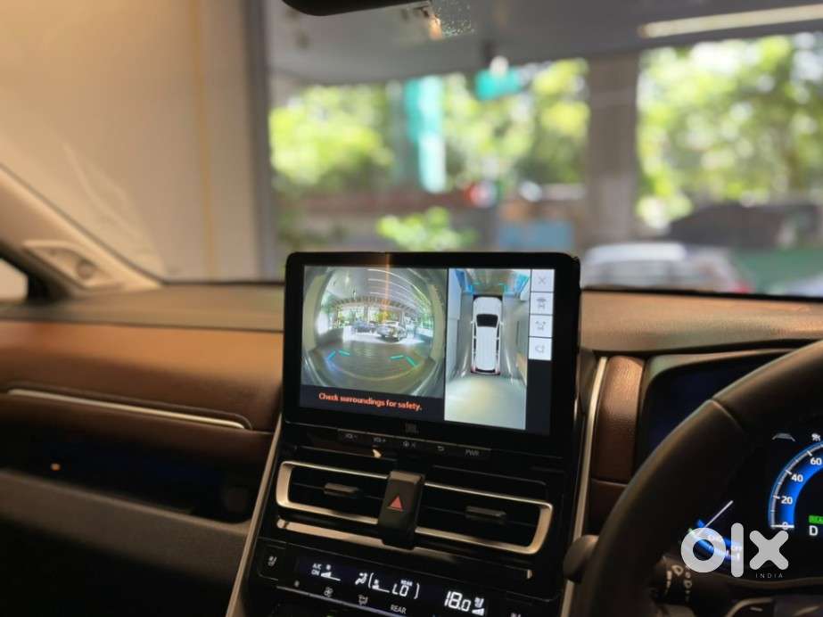 Toyota Innova Hycross 2.0 Zx (o) Hybrid 7 Str, 2024, Cng & Hybrids