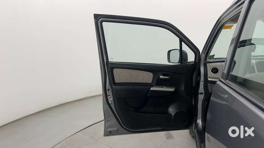 Maruti Suzuki Wagon R 1.0 Vxi Amt, 2016, Petrol