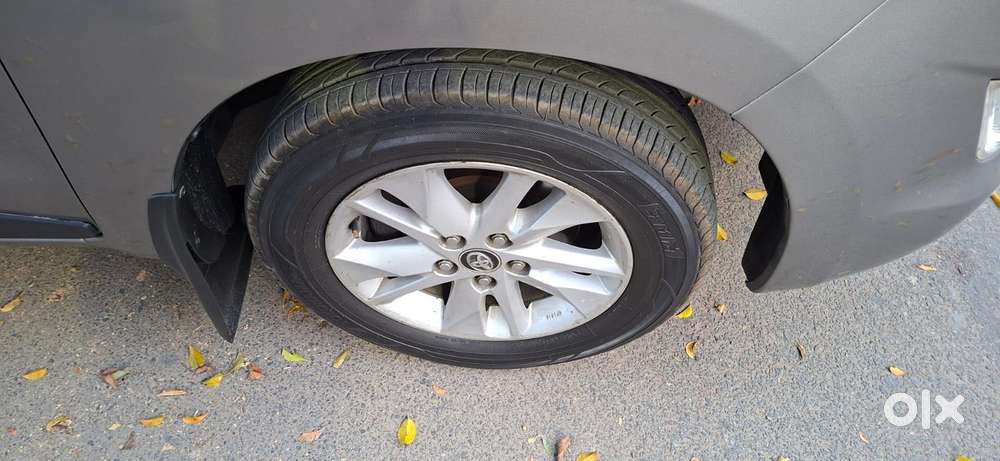 Toyota Innova Crysta 2.8 Gx At, 2017, Diesel