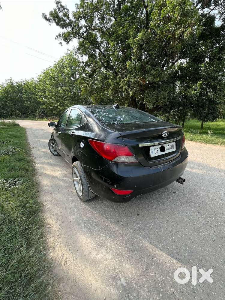 Hyundai Verna 1.6 13 Model 2028 May Tak Valid Vip No 0008 Aloy Wheel